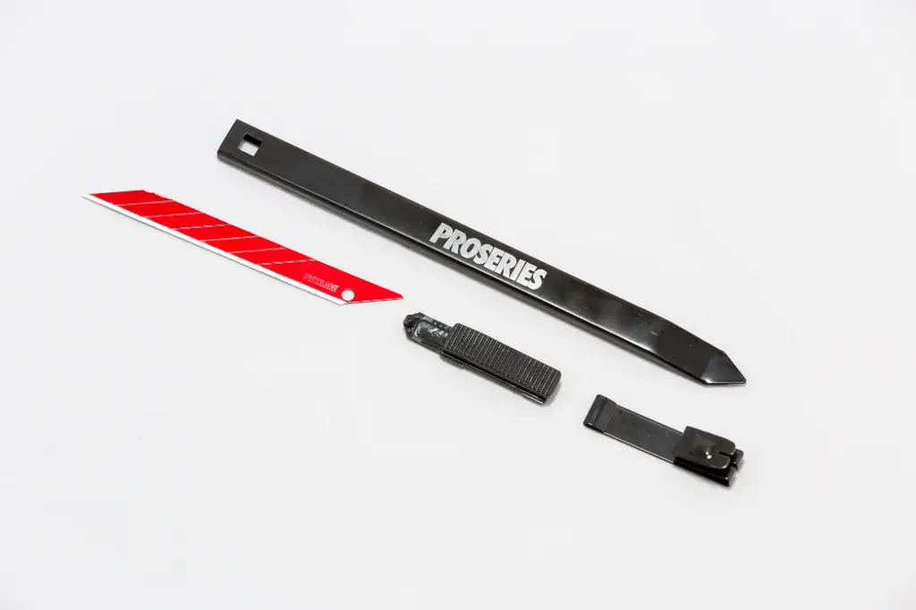 ProSeries ProKnife Black Handle Aluminum 9mm Knife w/ 1x Red ProBlade